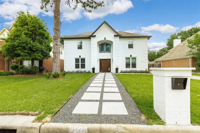 Primary Photo - 13122 Dogwood Glen Ct