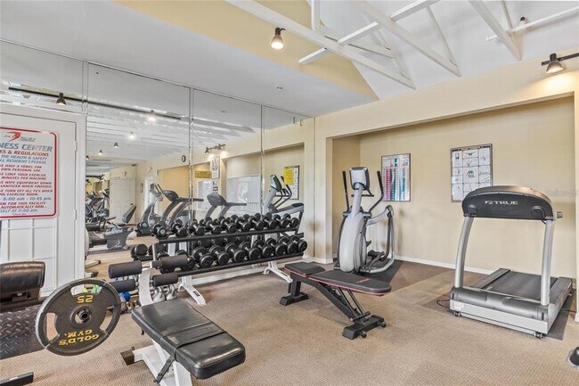 Building Photo - 2400 Feather Sound Dr