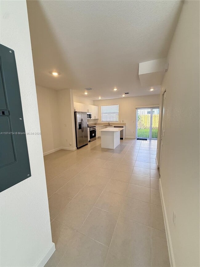 Building Photo - 35630 SW 178th Ct