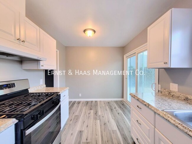 Building Photo - 13414 Lynne Dr
