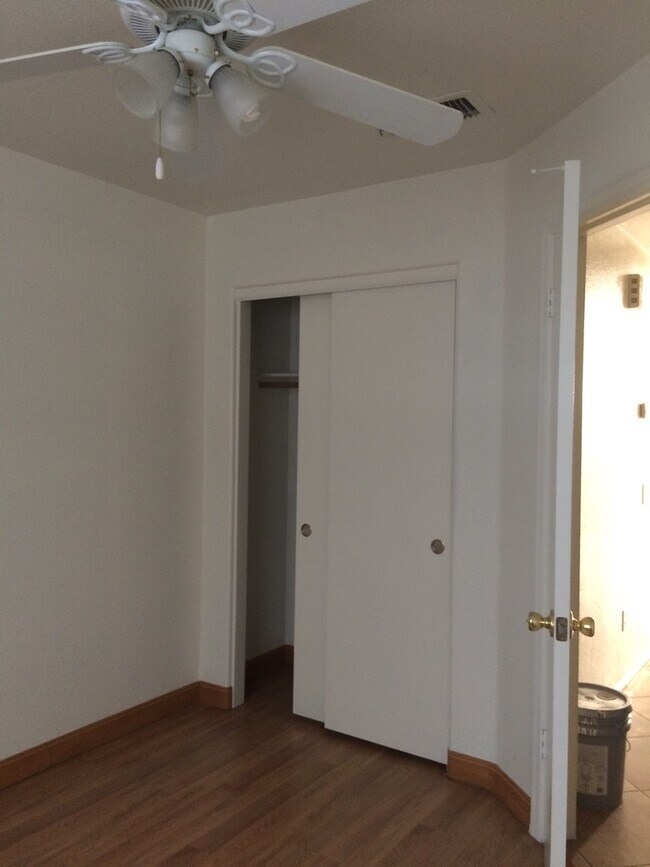 Building Photo - Beautiful 3 bedroom 2 bath North Phoenix h...