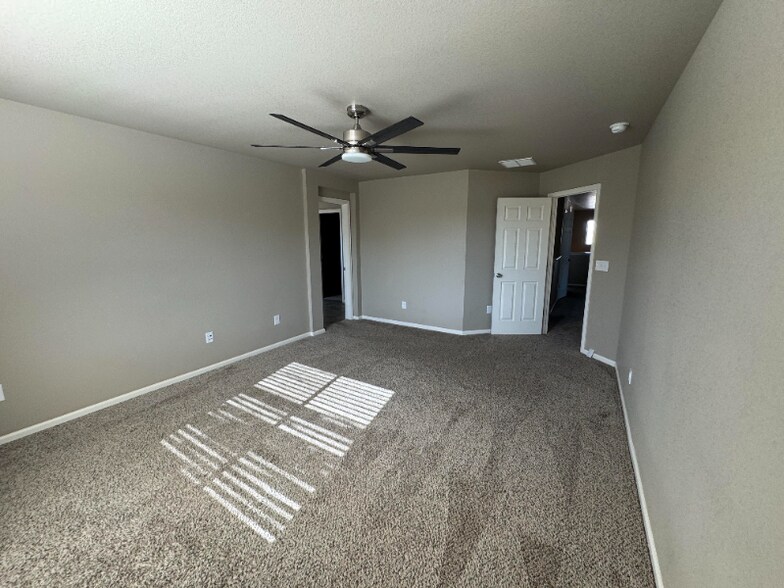 Building Photo - 6559 Tombstone Ridge Rd