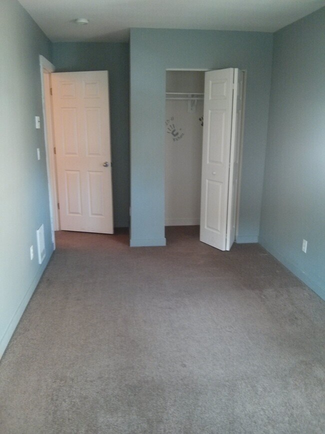 Main Bedroom - 4845 Delridge Way SW