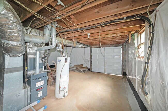 Building Photo - 3/1 Ranch home on 4 Acres close to shopping and dining in Canton!