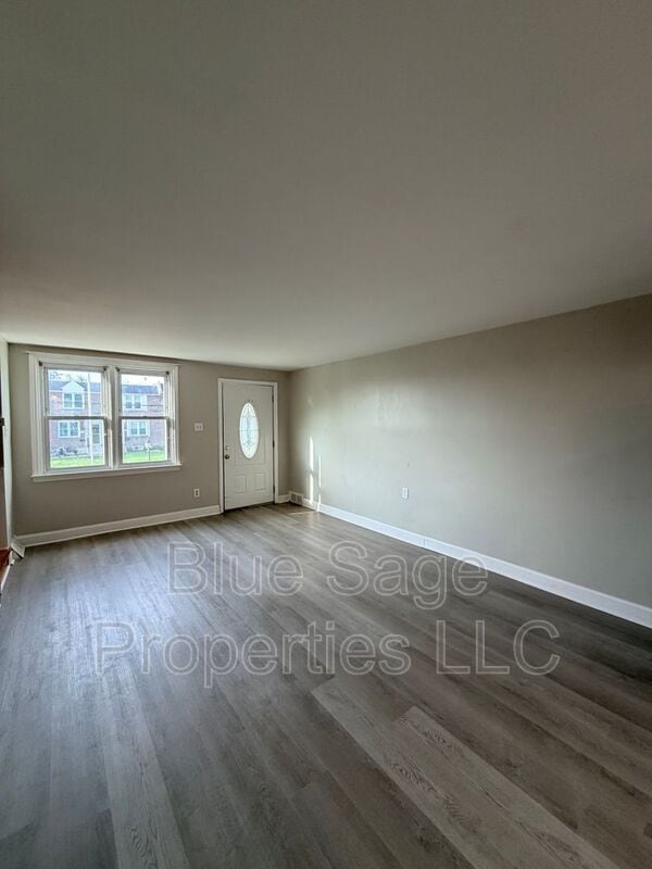 Building Photo - 5128 Westley Dr