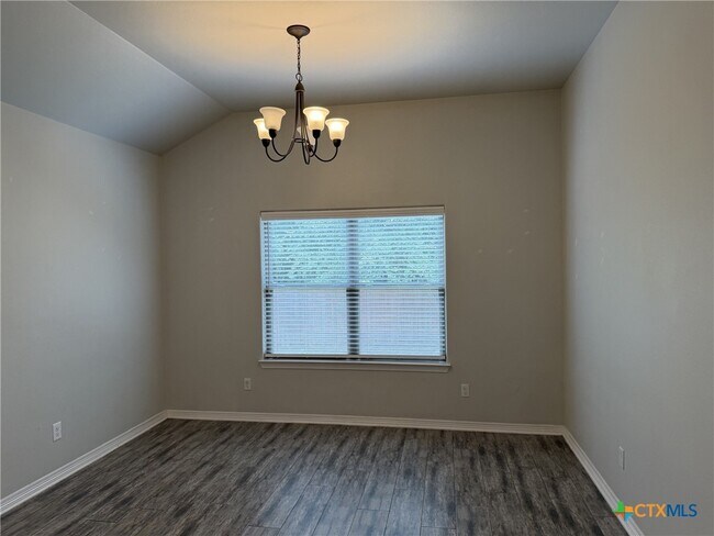 Building Photo - 3404 Braford Dr