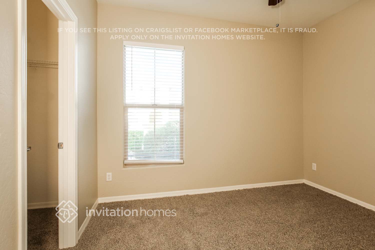 Building Photo - 7133 N 73rd Dr