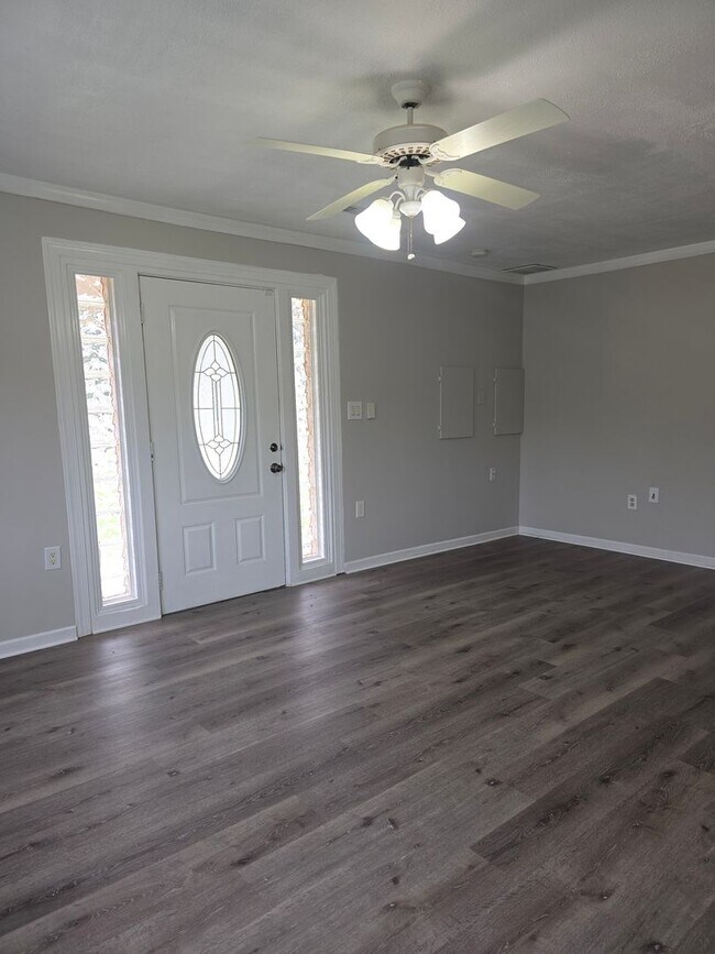 Building Photo - 51 Verdi Cir