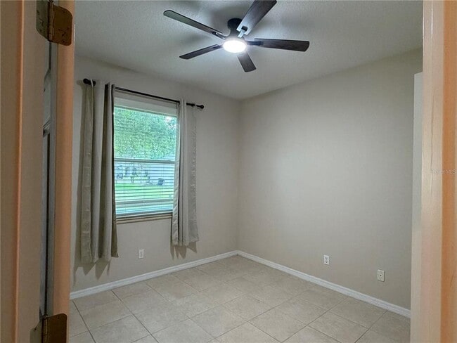 Building Photo - 10237 Facet Ct