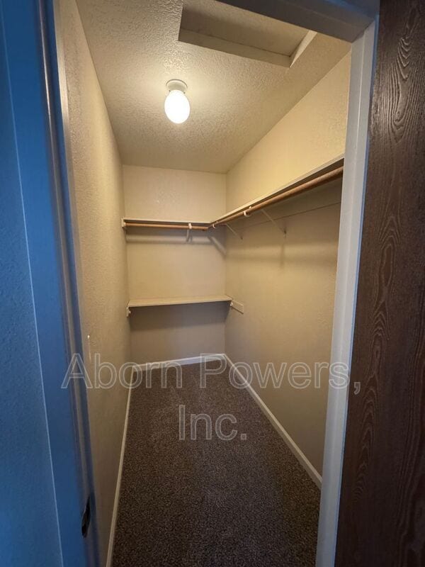 Building Photo - 2529 Greenwood Ln