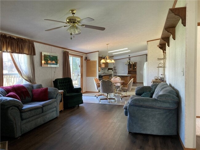 Building Photo - 1447 Rochester St