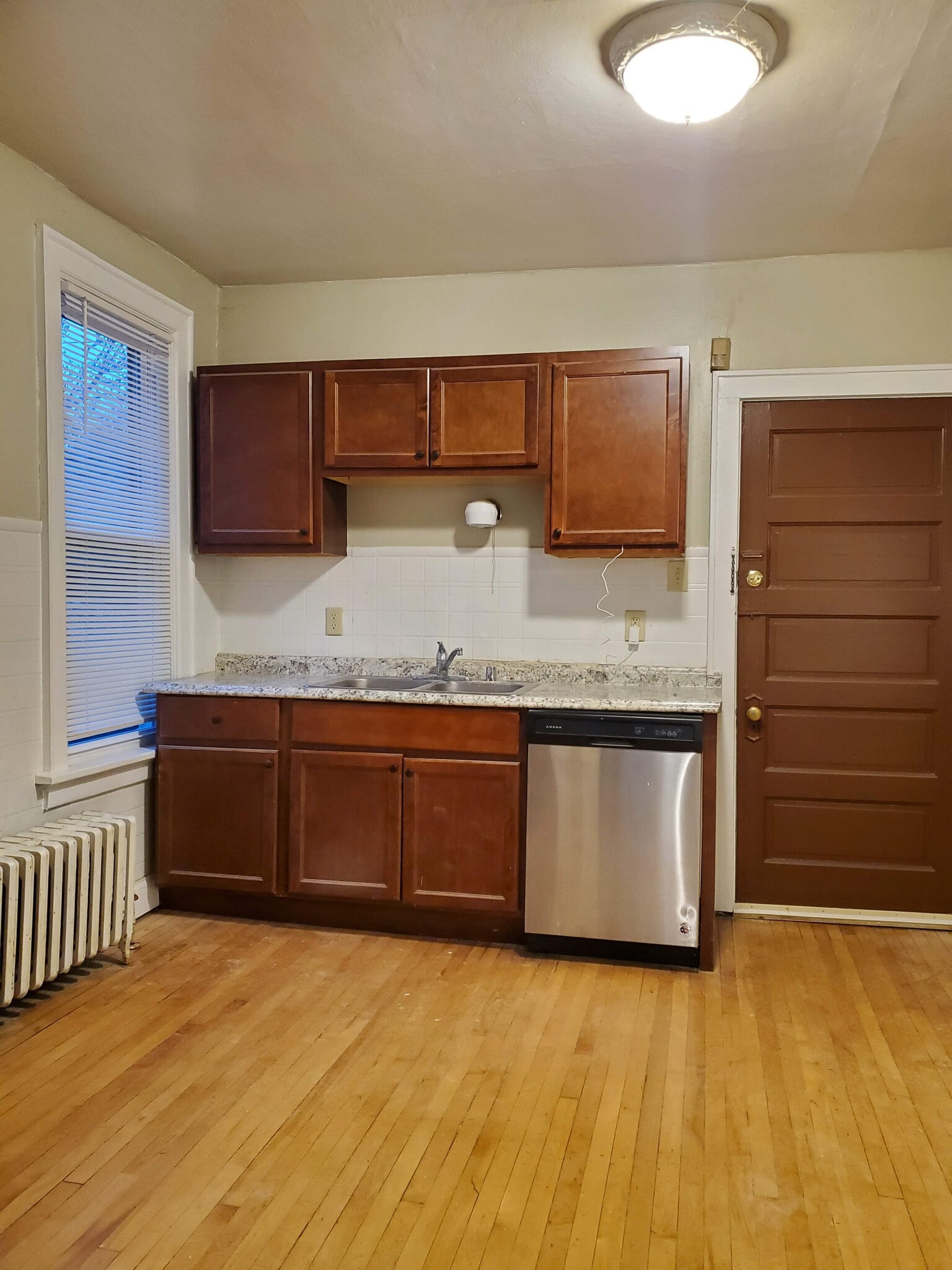 Building Photo - 3706 E Munkwitz Ave