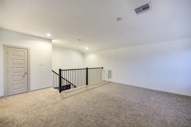 Building Photo - 6846 Dell Vista Drive