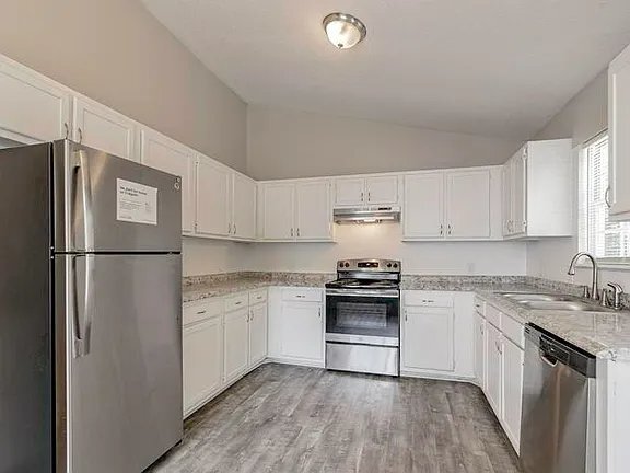 Building Photo - 144 Gower Rd