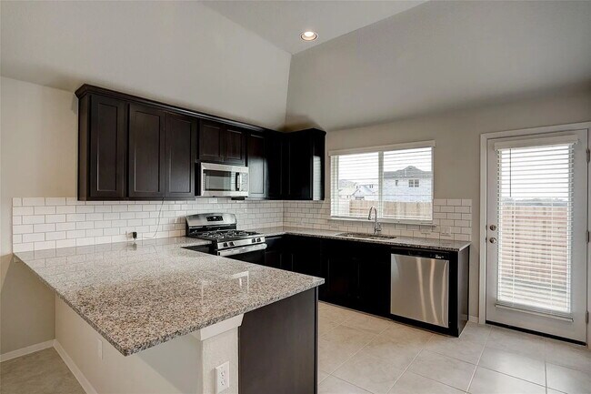 Building Photo - 171 White Dunes Dr