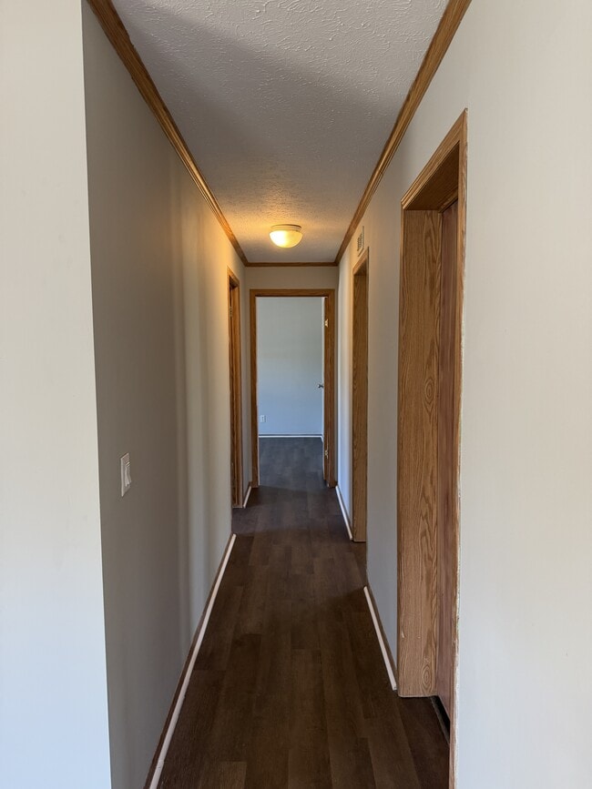 Building Photo - 212 Pulliam Dr