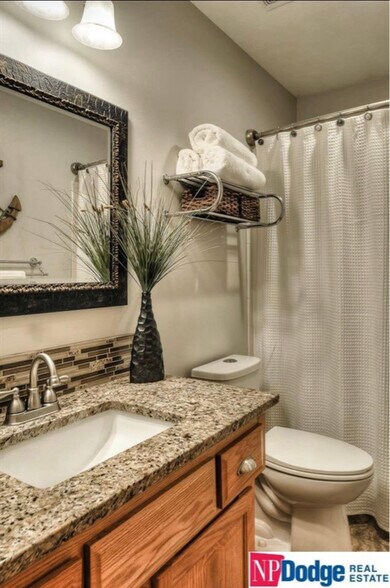 Building Photo - 10005 S 201st St