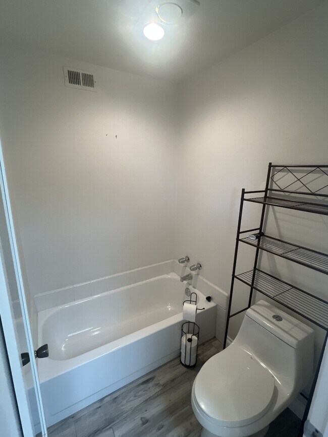 Building Photo - 44210 Anacapa Way