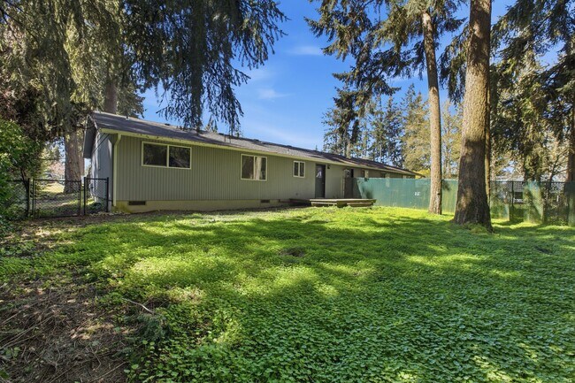 Building Photo - 1103 Galloway St