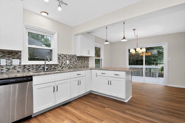 Building Photo - Gorgeous 3 Bedroom Home in Walnut Creek!!