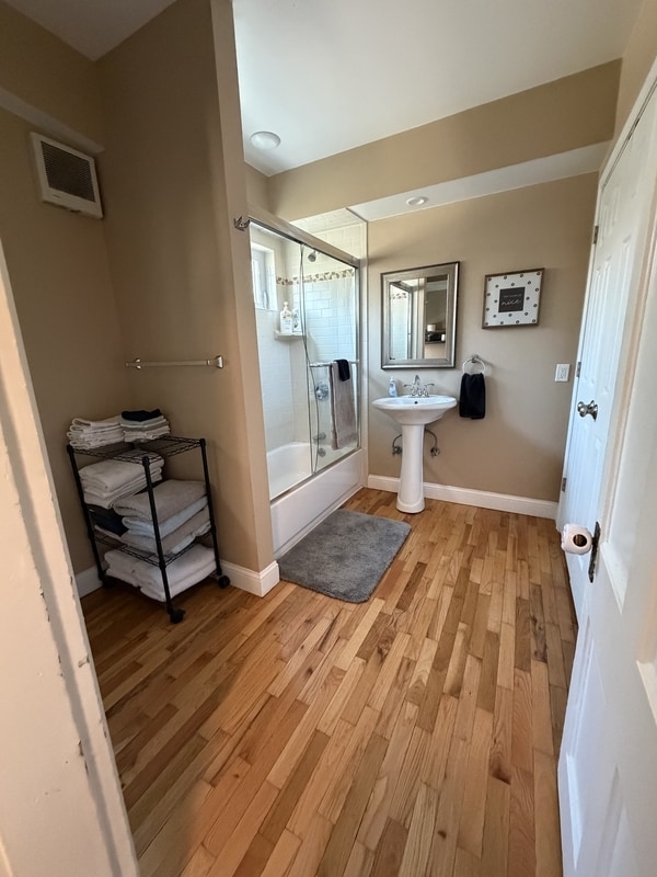 Building Photo - 845 Illinois St