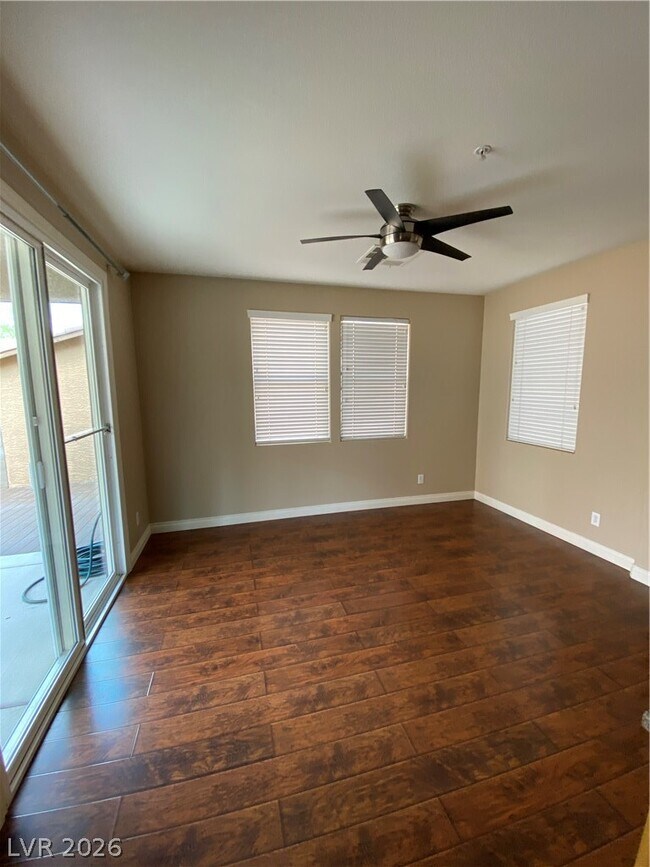 Building Photo - 160 Calm Morning Ave