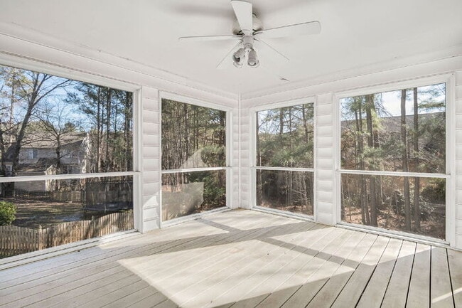 Building Photo - 11704 Park Forest Ct