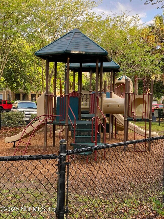 Building Photo - 12700 Bartram Park Blvd