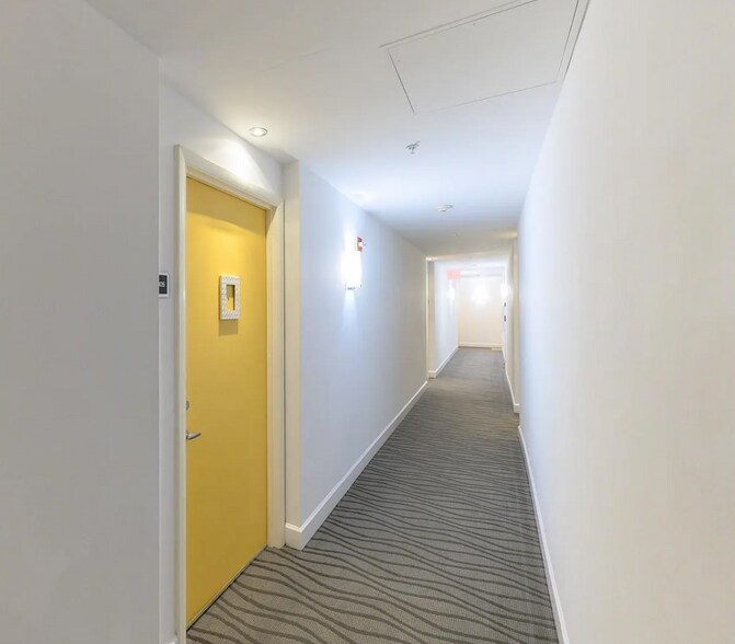 Building Photo - 234 NE 3rd St