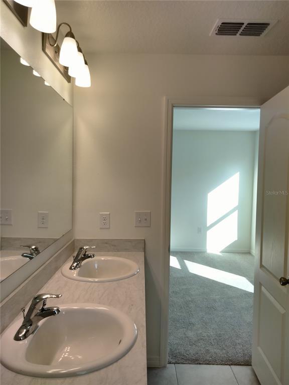 Building Photo - 707 Scrub Oak Hammock Rd