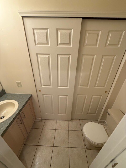 Building Photo - 9401 Wrensong Ct