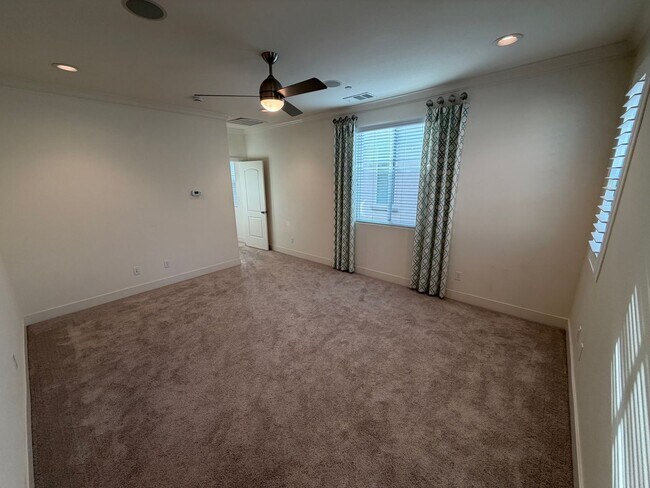 Building Photo - 3 bedroom | 2.5 bathroom | Single family home in North Natomas