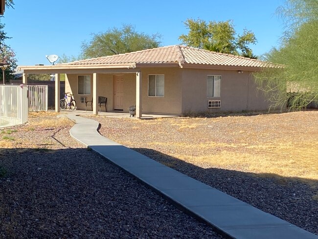 Building Photo - 9468 W Purdue Ave