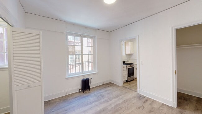 Floorplan - 2500 Durant Avenue
