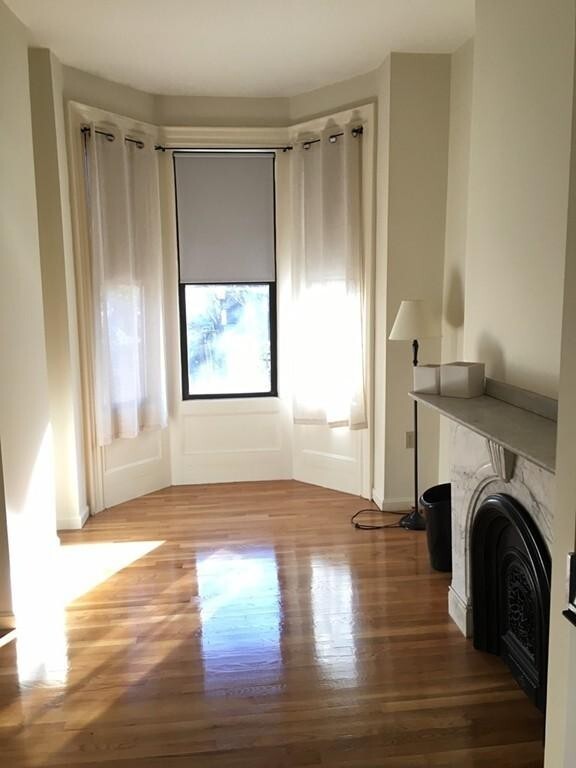 Building Photo - 149 Appleton St