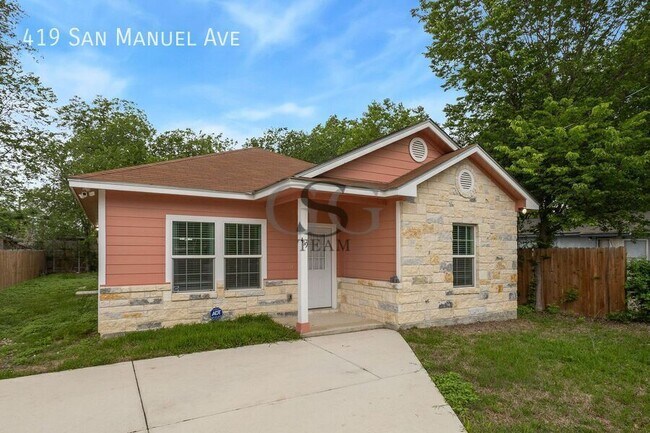Building Photo - 419 San Manuel Ave