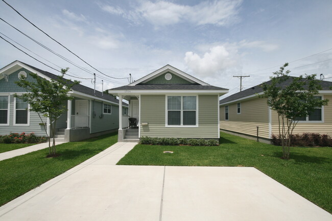 Building Photo - 1704 Huey P Long Ave