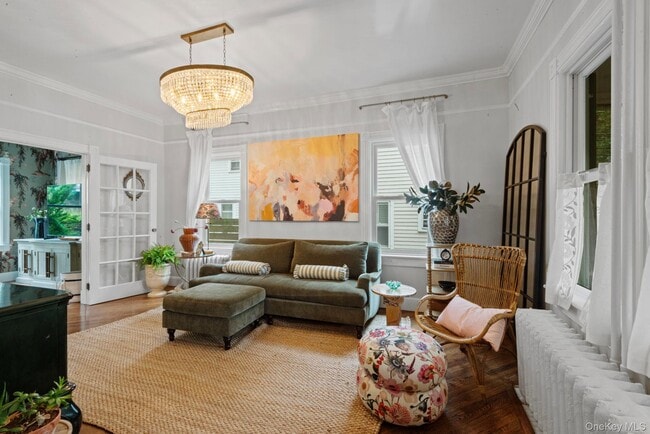 Building Photo - 56 Scudder Ave