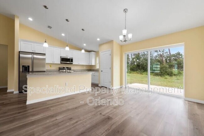 Building Photo - 4451 SW 170th Street Rd
