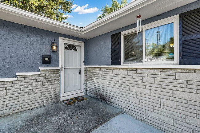 Building Photo - Affordable 3 Bedroom Home