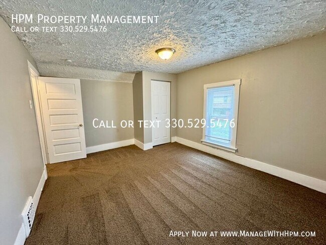 Building Photo - 2822 4th St NW