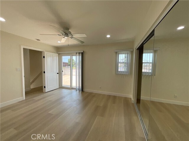 Building Photo - 2641 Santa Ana Ave