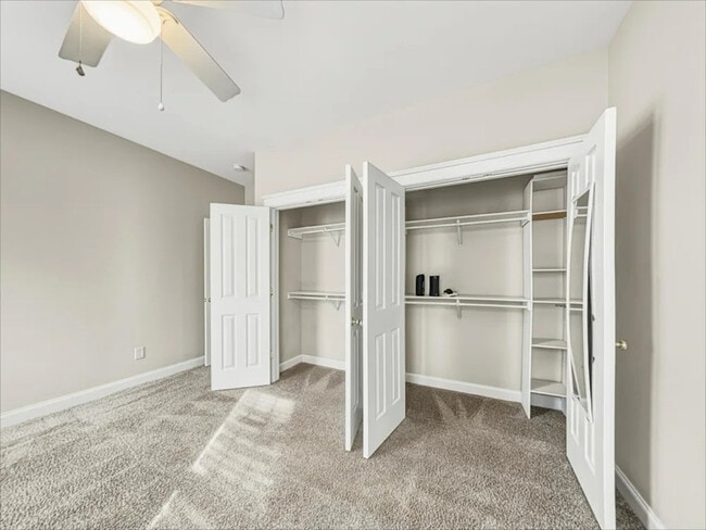 Building Photo - 8240 Townley Rd