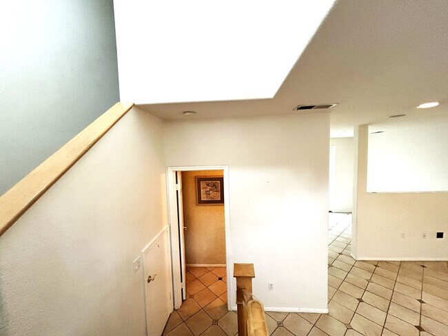 Building Photo - Stunning 3-Bed Townhome in Arbors at Avalon, Carson! 90745! *$500.00 Off First Month's Rent Move ...