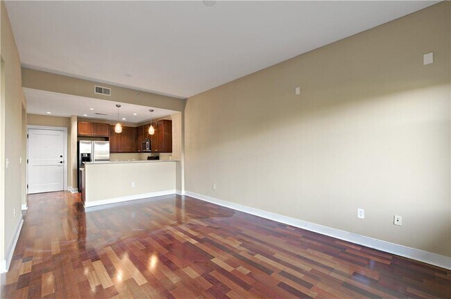 Building Photo - 201 W Ponce de Leon Ave
