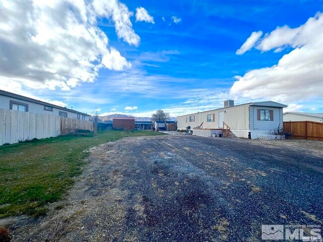 Primary Photo - 106 Manhattan Dr