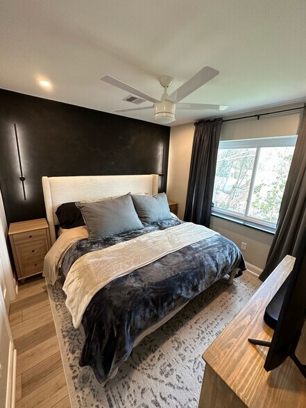 Building Photo - 15 Morton Ave