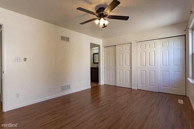 Building Photo - 2 br, 2 bath Condo - 701 North Harlan Stre...