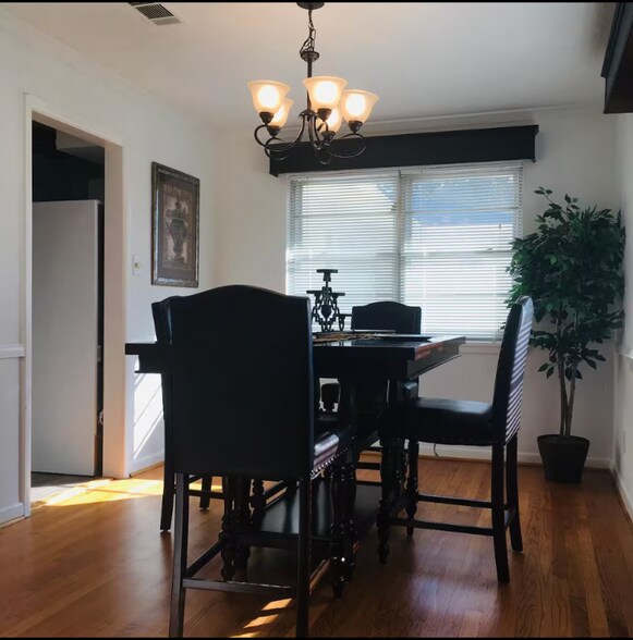 Building Photo - 1710 Elmwood Blvd