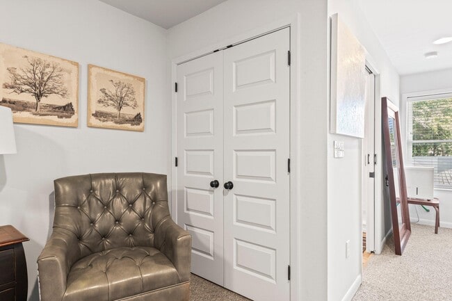 Building Photo - 4152 Ward Cove Dr